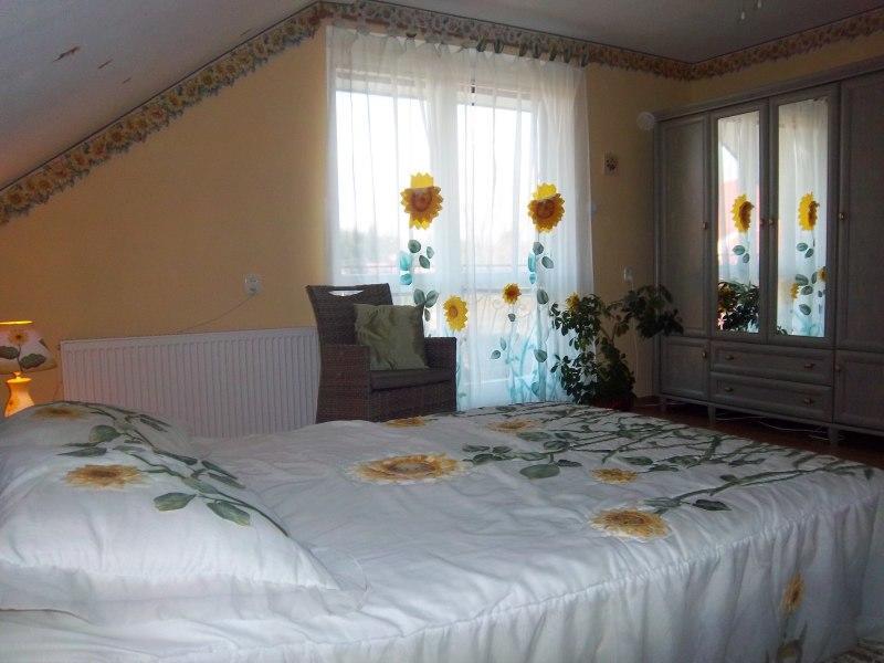 Przystanek Pod Skalkami Apartment Леско Екстериор снимка